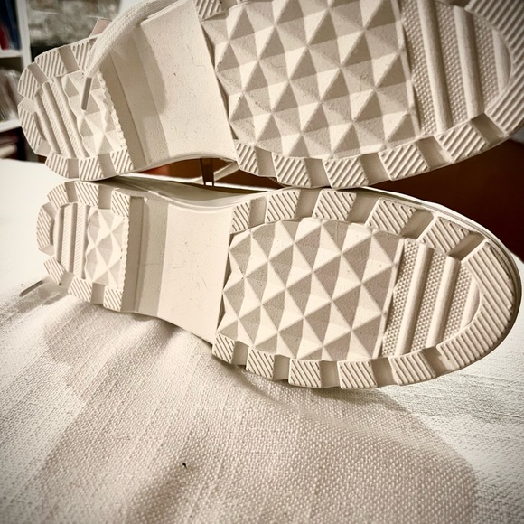 Sincerely Jules High-Top Sneakers in Tan and White - Picture 4 of 4